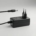 Sichern Sie die zuverlässige Energieversorgung Ihres Indoor-Gartens. Das kompakte Netzteil ist exakt auf die technischen Anforderungen des CLOSETLAB Uno Bausatzes abgestimmt und gewährleistet einen sicheren, effizienten Betrieb Ihres Stealth-Setups, ohne das minimalistische Design zu stören